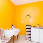 & Tapera- Comfort One-bedroom With Terrace And Garden View * Dubrovnik