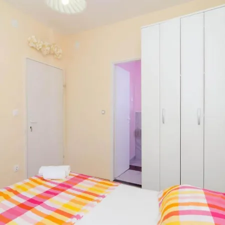 & Tapera- Comfort One-bedroom With Terrace And Garden View Appartamento