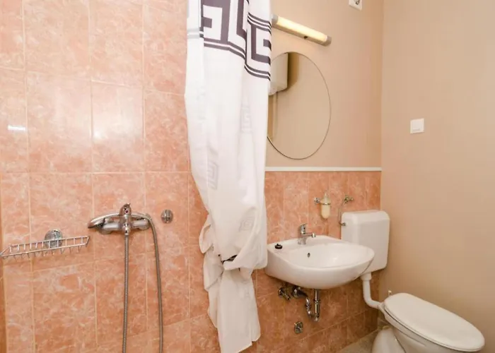 & Tapera- Comfort One-bedroom With Terrace And Garden View Apartman *