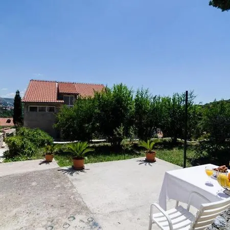 & Tapera- Comfort One-bedroom With Terrace And Garden View Apartamento *